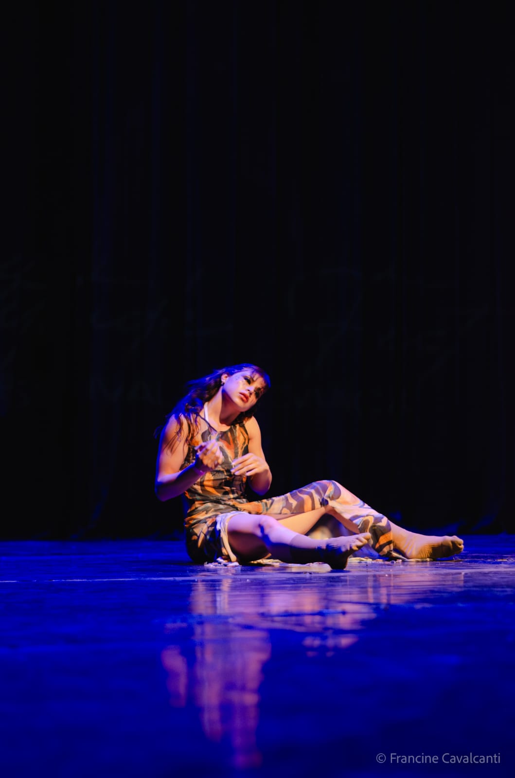 Aula de técnica no estúdio da Emilly Diovana Dance Company Ho'omau
